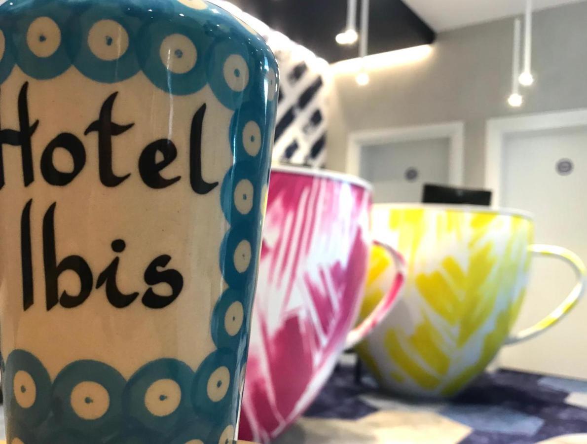 Ibis Styles Boleslawiec Болеславец Екстериор снимка